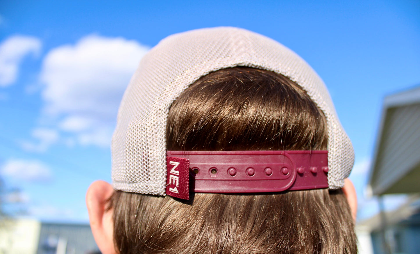 NE1 Hat -Burgundy & Grey